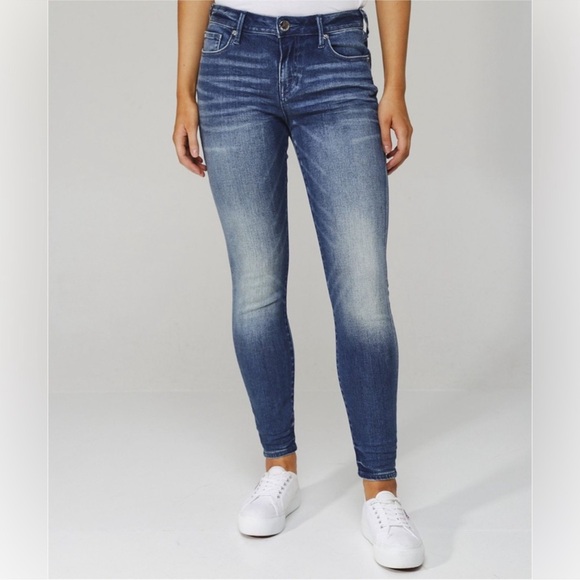 TRUE RELIGION Halle High Rise Super Skinny Jeans - Picture 1 of 8